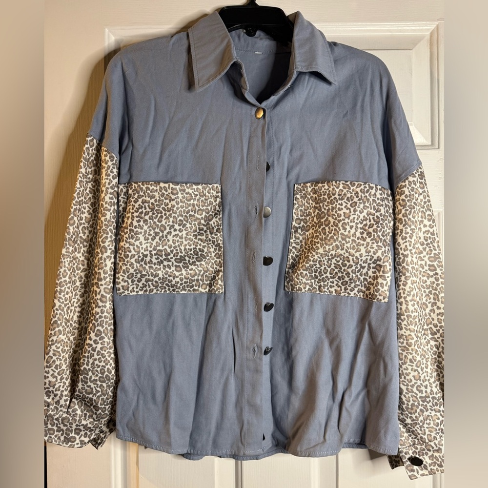 Chic Blue Shirt with Leopard Accents